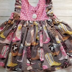 Allyahs stitches and bows